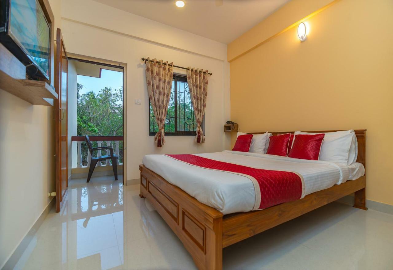 Di Casa Resort Calangute Extérieur photo